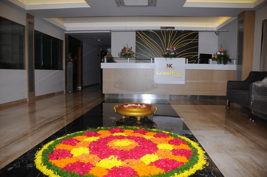 Hotel Nk Grand Park Airport Hotel