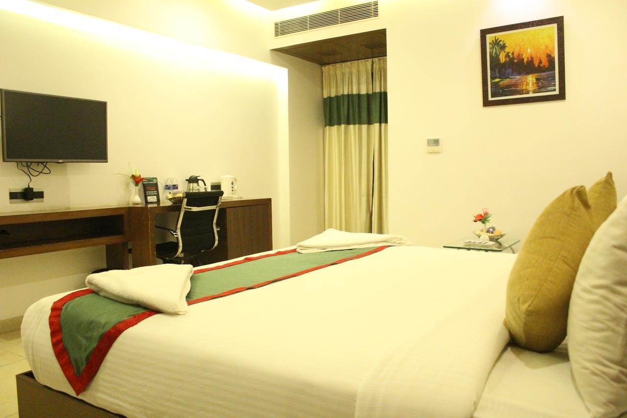 Hotel Nk Grand Park Airport Hotel Chennai
