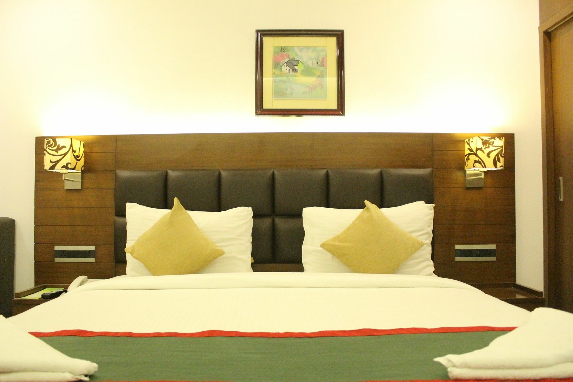 Hotel Hotel Nk Grand Park Airport Hotel Chennai