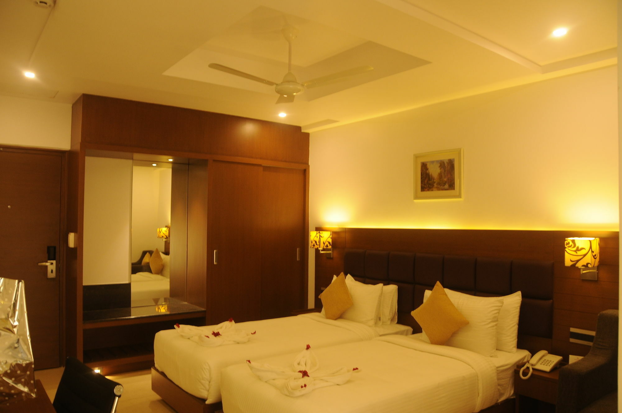 Hotel Nk Grand Park Airport Hotel Hotel